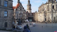 Kathedrale in Dresden, rechts, mit dem Schlossturm (Hausmannsturm) und dem Georgentor.